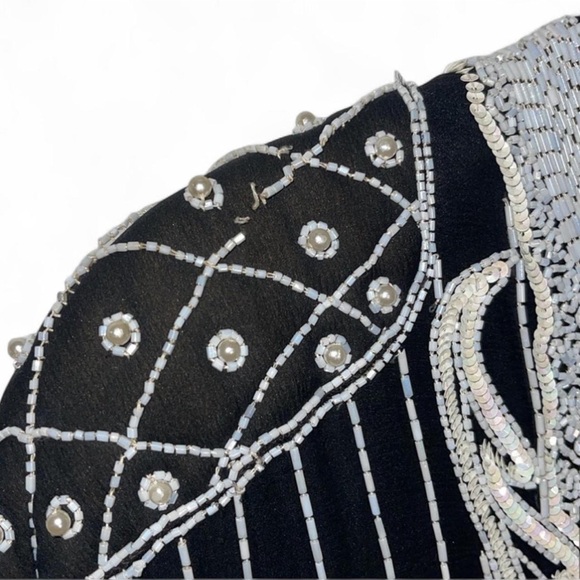 1980s Vintage Silk Beaded Mini Dress V Neckline Black White - Picture 5 of 8